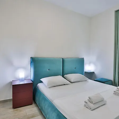 Royal Gardens Paradise 4*