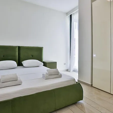Aparthotel Royal Gardens Paradise Budva