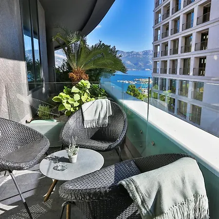 Royal Gardens Paradise 4*