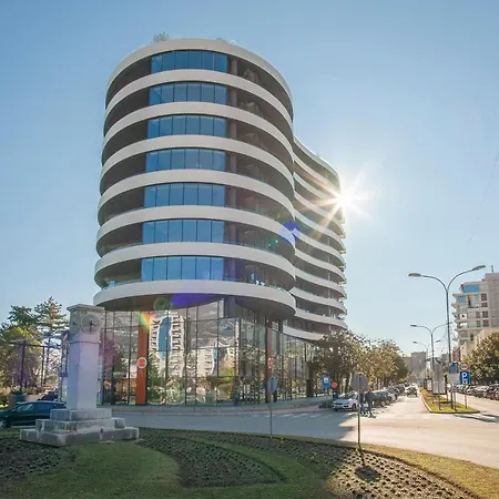 Royal Gardens Paradise Aparthotel Budva
