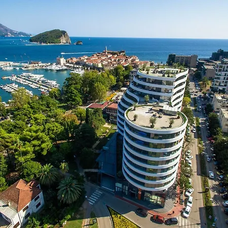 Royal Gardens Paradise 4*